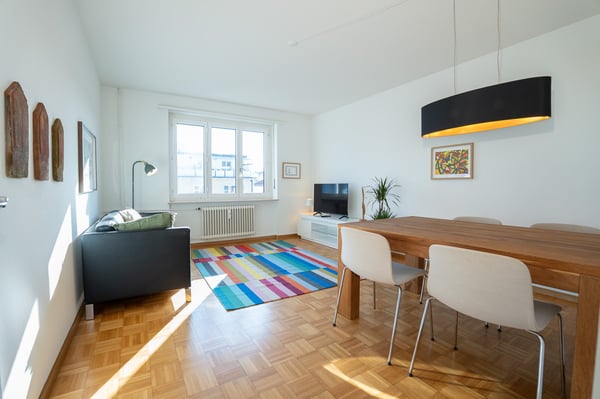 Zentrale 3.5-Zimmer-Wohnung mit Geschirrspüler, Waschmaschine, Trockner und Balkon 6
