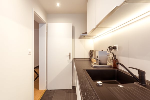 Stilvolle möblierte 2.5-Zimmer-Wohnung in Kleinbasel – ruhig zum Hof, all-inclusive, ab 6 Monaten 17