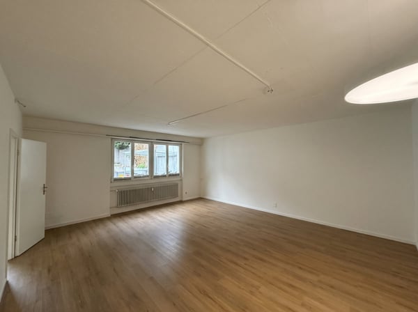 Büro-/Gewerbefläche an zentraler Lage in Basel mit Parkplatz zu vermieten 2