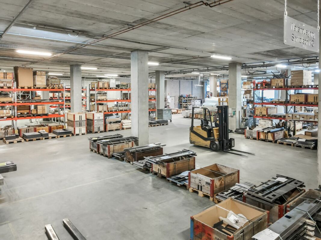 Area industriale e commerciale con uso polivalente (anche possibile per aree parziali)