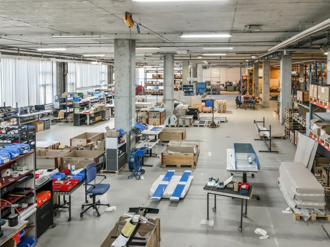 Area industriale e commerciale con uso polivalente (anche possibile per aree parziali)
