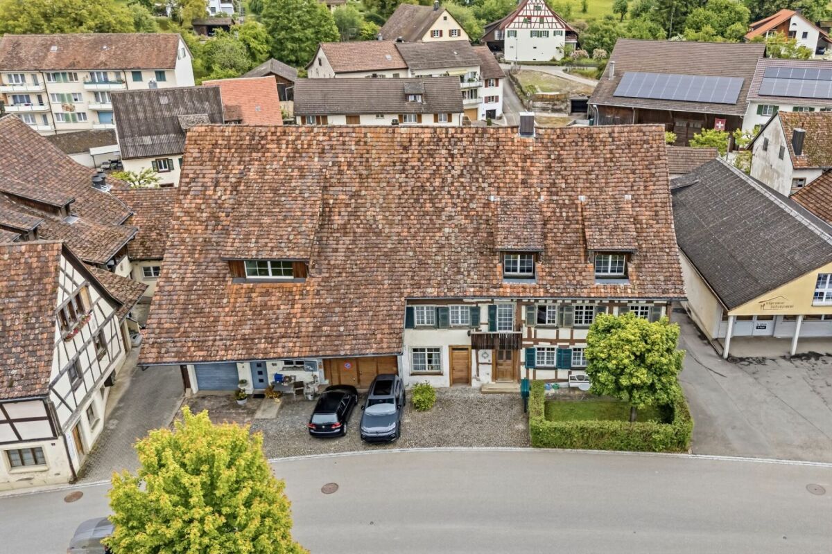 Wohnen im historischen Riegelhaus - charmant & grosszügig
