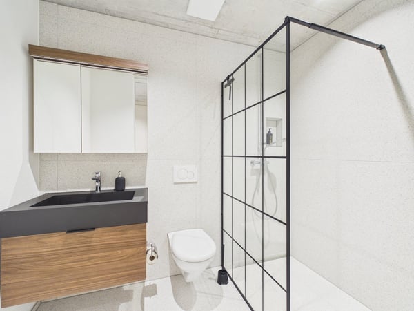 Moderne 4.5-Zimmer-Wohnung im Neubau in Glarus 11