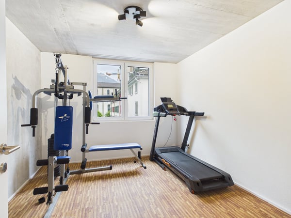 Moderne 4.5-Zimmer-Wohnung im Neubau in Glarus 9