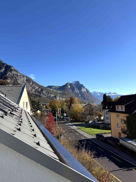 Sonnige Dachwohnung mit herrlicher Weitsicht (B1-3) 10