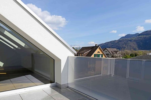Sonnige Dachwohnung mit herrlicher Weitsicht (B1-3) 4
