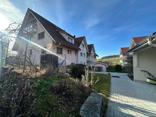 Exklusive 5.5-Zimmer-Maisonettewohnung mit Alpenpanorama in Hittnau 12