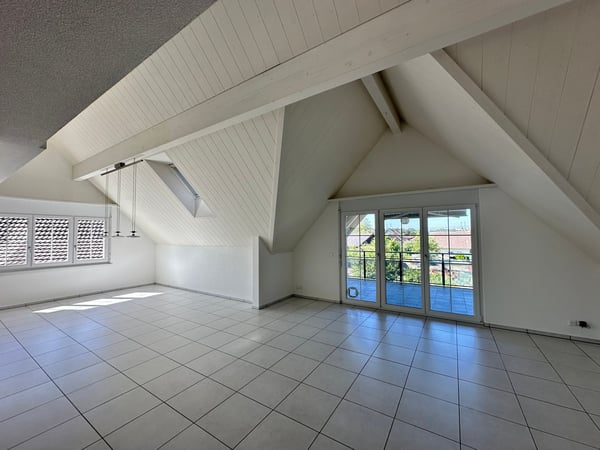 Exklusive 5.5-Zimmer-Maisonettewohnung mit Alpenpanorama in Hittnau 4