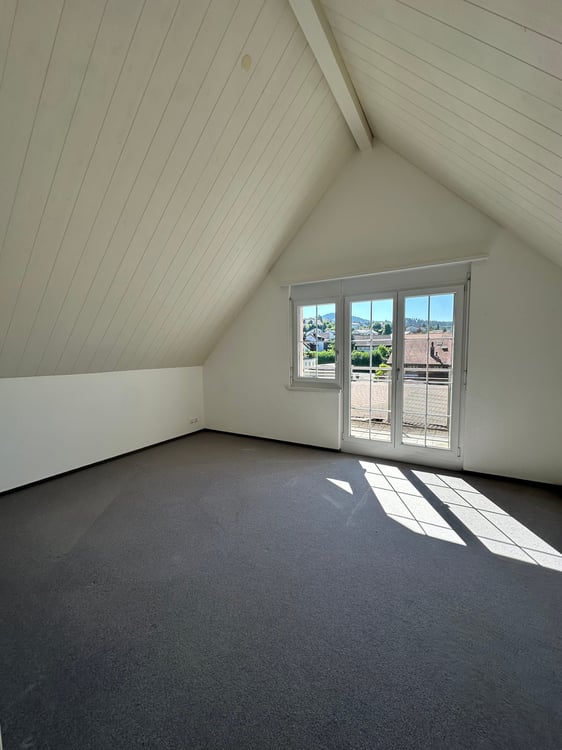 Exklusive 5.5-Zimmer-Maisonettewohnung mit Alpenpanorama in Hittnau 11