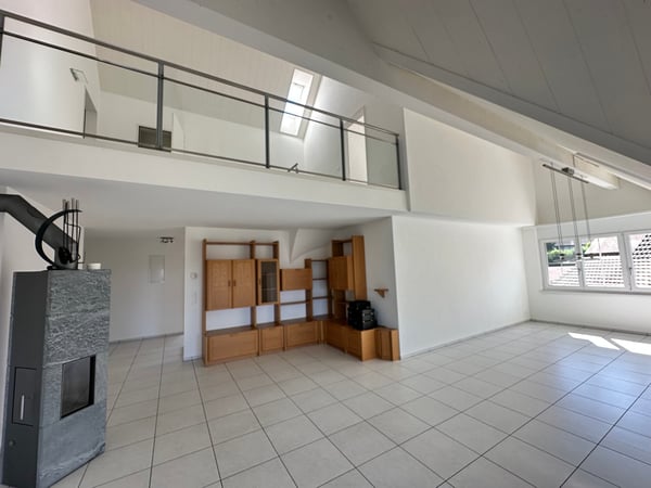 Exklusive 5.5-Zimmer-Maisonettewohnung mit Alpenpanorama in Hittnau 4