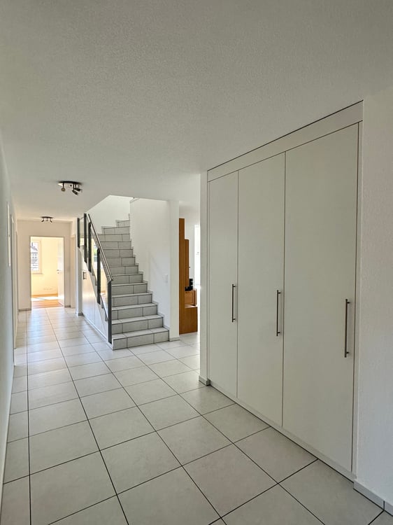 Exklusive 5.5-Zimmer-Maisonettewohnung mit Alpenpanorama in Hittnau 3