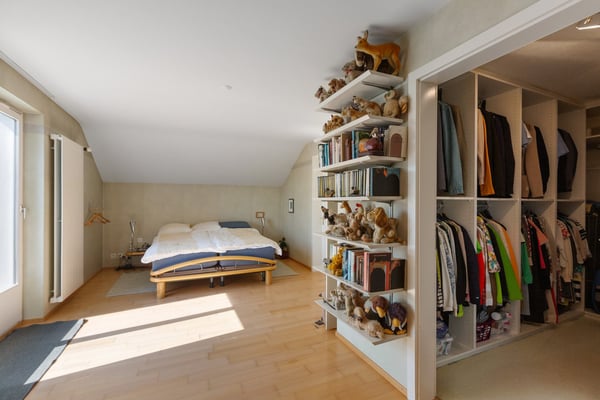 Begehrtes Einfamilienhaus in familiärem und ruhigen Wohnquartier 11