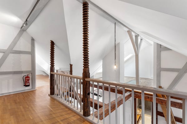 Kernsaniertes Wohnhaus mit drei Wohnungen inkl. Ladengeschäft nahe der Seepromenade 13