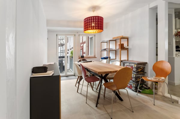 Kernsaniertes Wohnhaus mit drei Wohnungen inkl. Ladengeschäft nahe der Seepromenade 16