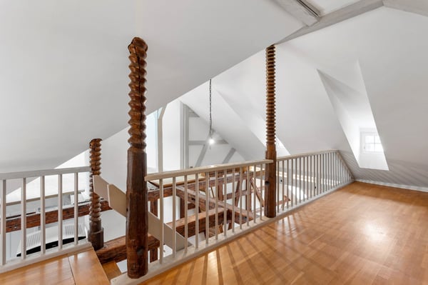 Kernsaniertes Wohnhaus mit drei Wohnungen inkl. Ladengeschäft nahe der Seepromenade 14