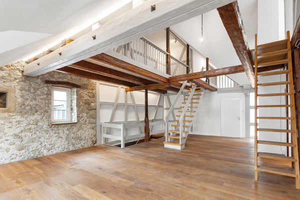 Überlingen DE - Kernsanierte 2,5-Zimmer-Wohnung mit historischem Charme in Überlingen 1