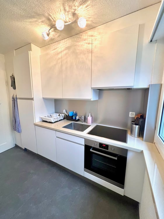 Ruhig gelegenes WG-Zimmer mit guter Verkehrs-/ÖV Anbindung :) 4