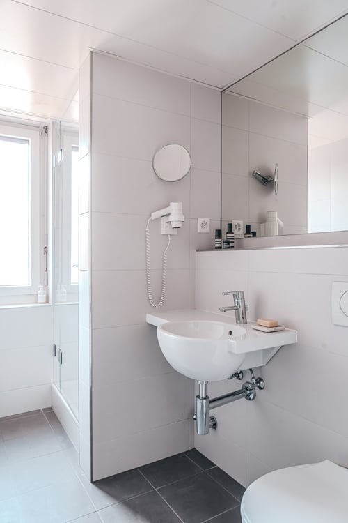 Zürich | Private Suite mit Bad | All-inclusive Coliving | Dietikon 58