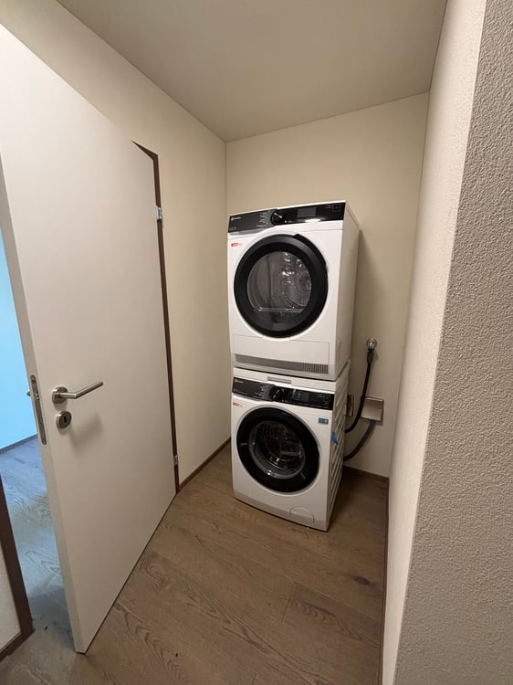 ERSTVERMIETUNG Gartenparadies: 5.5 Zimmer-Wohnung mit grossem Garten 21