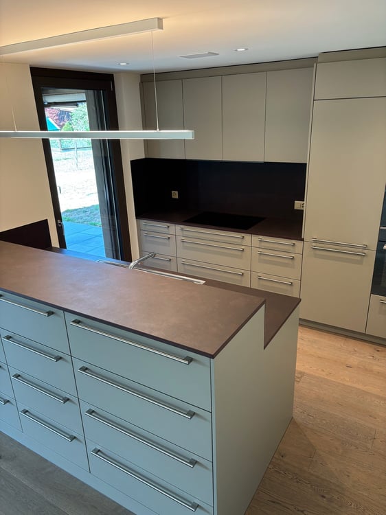 Grosszügige 4.5 Zimmer-Gartenwohnung mit riesigem idyllischem Garten 11