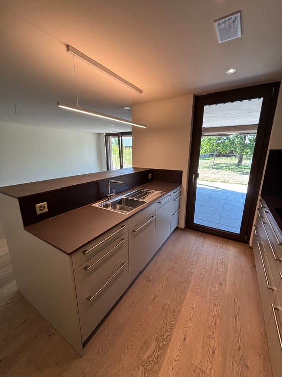 Grosszügige 4.5 Zimmer-Gartenwohnung mit riesigem idyllischem Garten 12
