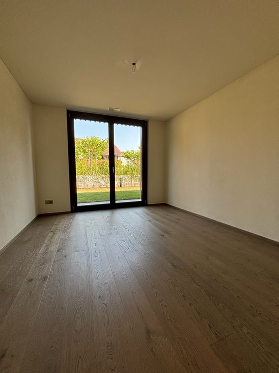 Grosszügige 4.5 Zimmer-Gartenwohnung mit riesigem idyllischem Garten 28