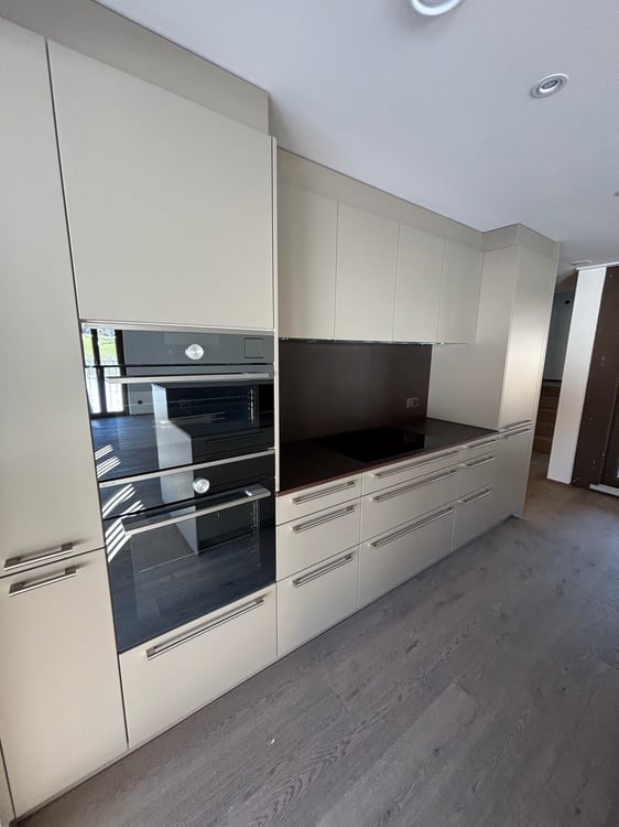 Moderne Neubau 4.5-Zimmer-Maisonette-Wohnung in naturnaher Lage 19