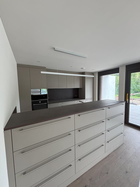 Grosszügige, neuwertige 4.5 Zimmer-Wohnung mit Garten 6