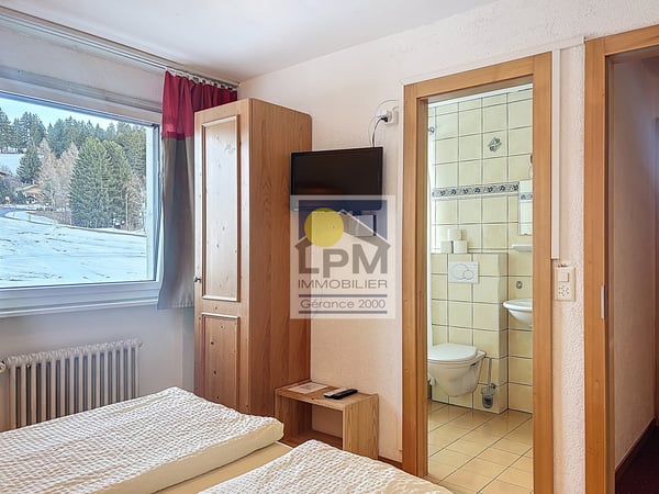 Opportunité ! Convertir deux chambres en un vaste appartement-LOT 1 3