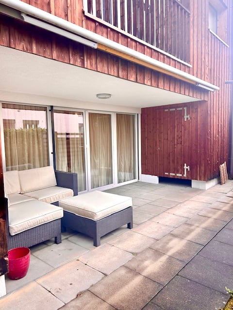 Moderne 1.5-Zimmer-Gartenwohnung in Zollikerberg 2