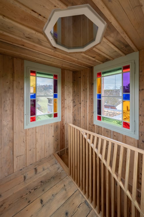 Umfassend sanierte 1.5 Zimmerwohnung mit Altbaucharme an einmaliger Lage 17