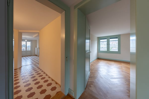 Umfassend sanierte 1.5 Zimmerwohnung mit Altbaucharme an einmaliger Lage 6