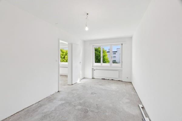 Raum für Ideen – 4.5-Zimmerwohnung mit Potenzial in Zürich Seebach 9