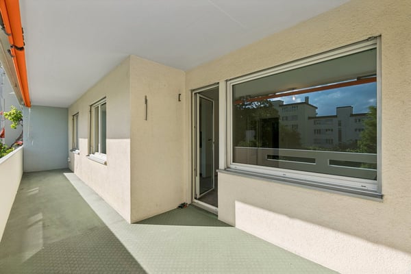 Raum für Ideen – 4.5-Zimmerwohnung mit Potenzial in Zürich Seebach 7