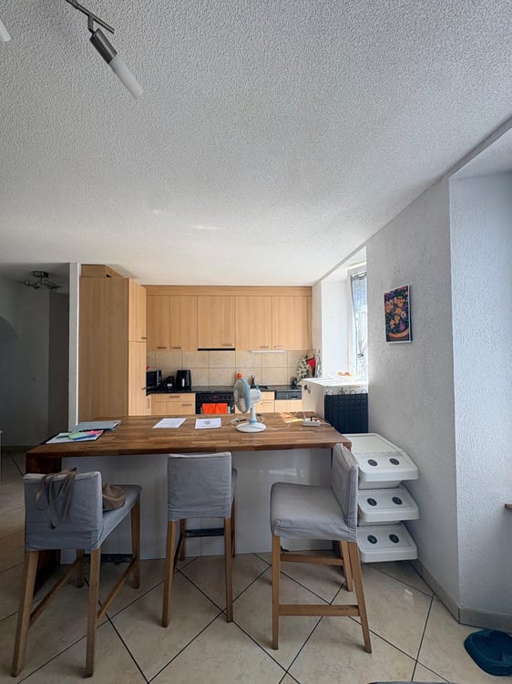 Superbe appartement de 4.5 pièces 100 m² env. dans un immeuble de caractère à Henniez 5