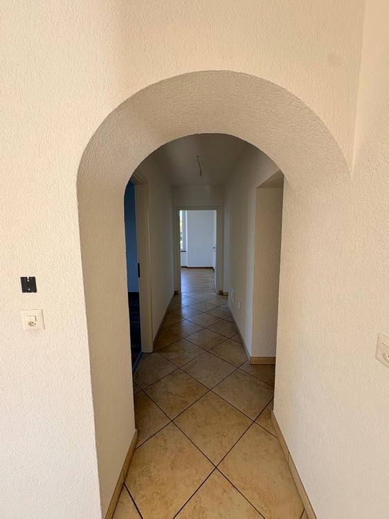 Superbe appartement de 1.5 pièces 120 m² env. dans un immeuble de caractère à Henniez 7