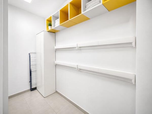 À VENDRE 4.5 PCS EN ATTIQUE AU GRAND-LANCY 8