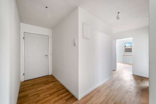 Nur noch zwei Wohnungen übrig: 4.5-Zimmerwohnung mit hochwertigem Ausbau an attraktiver Lage 2