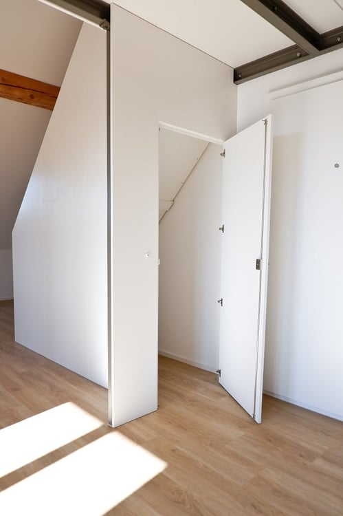 Charming 2.5-Room Apartment in Bern's Breitenrain Quarter 8