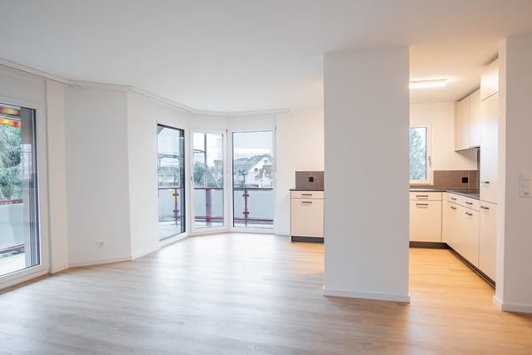 Helle 2.5-Zimmer-Wohnung mit Balkon in Herzogenbuchsee 2