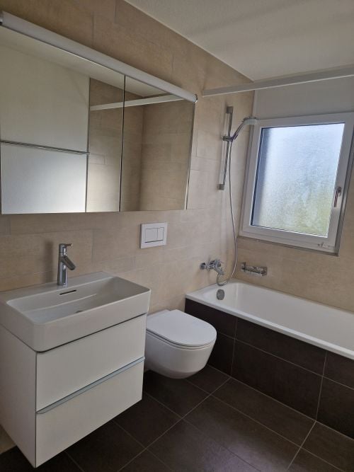 Helle 2.5-Zimmer-Wohnung mit Balkon in Herzogenbuchsee 6