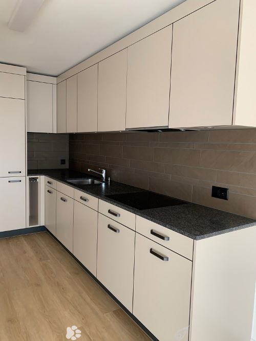 Sanierte Wohnung in Biel zu vermieten 3