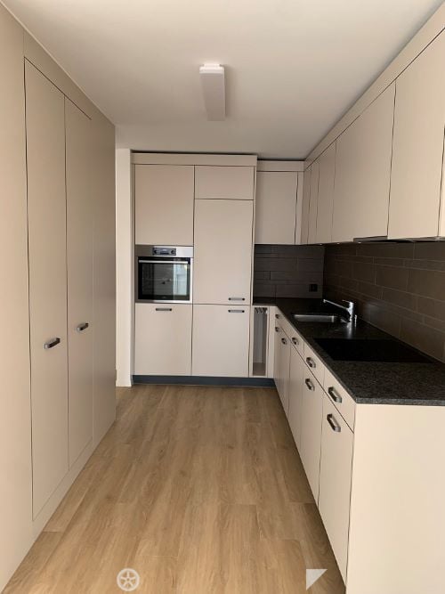 Sanierte Wohnung in Biel zu vermieten 1