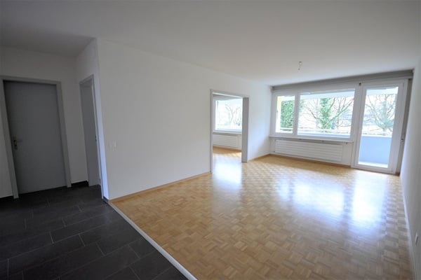 Helle 2-Zimmer-Wohnung mit Balkon in Bern-Wankdorf 3