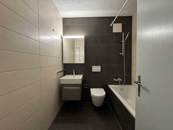 Helle 2-Zimmer-Wohnung mit Balkon in Bern-Wankdorf 2