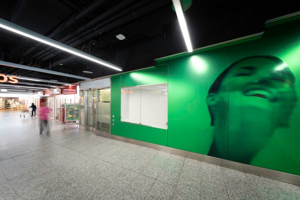 Ladenfläche mit ca. 150m² in bester Lage - Migros Gundelitor 4