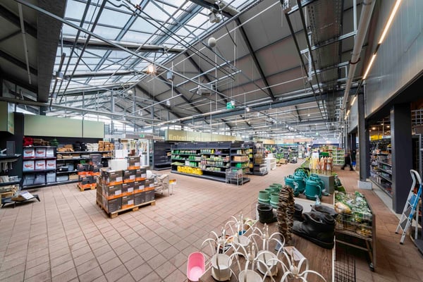 Grosszügige Ladenfläche mit 2'500m2 - MParc Delemont 7