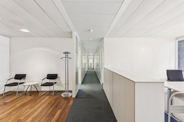 Möbliertes Büro an Toplage - sofort bezugsbereit 7