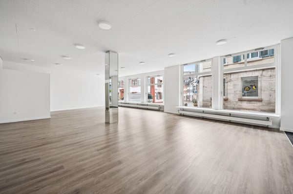 Tor zum Erfolg: Gewerbefläche am historischen Obertorturm Rheinfelden 5