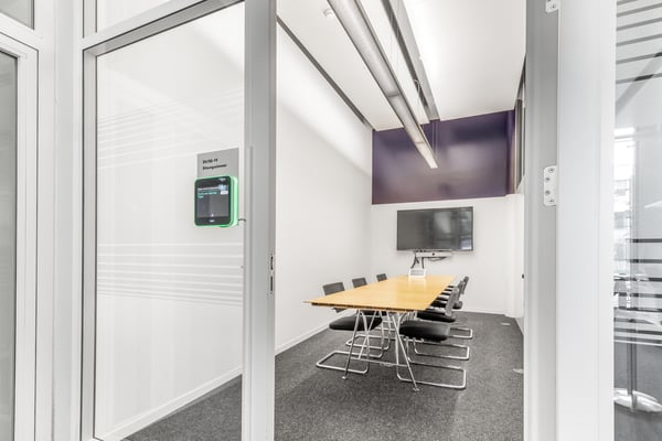 Bis zu 1'900 m² attraktive Büroflächen im 2 Sides 9